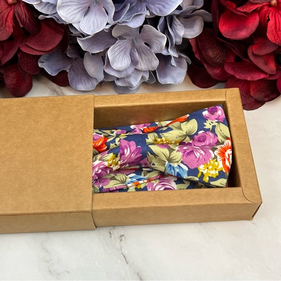 Blue Floral Butterfly Bow Tie and Pocket Square - Picture 14 of 16
